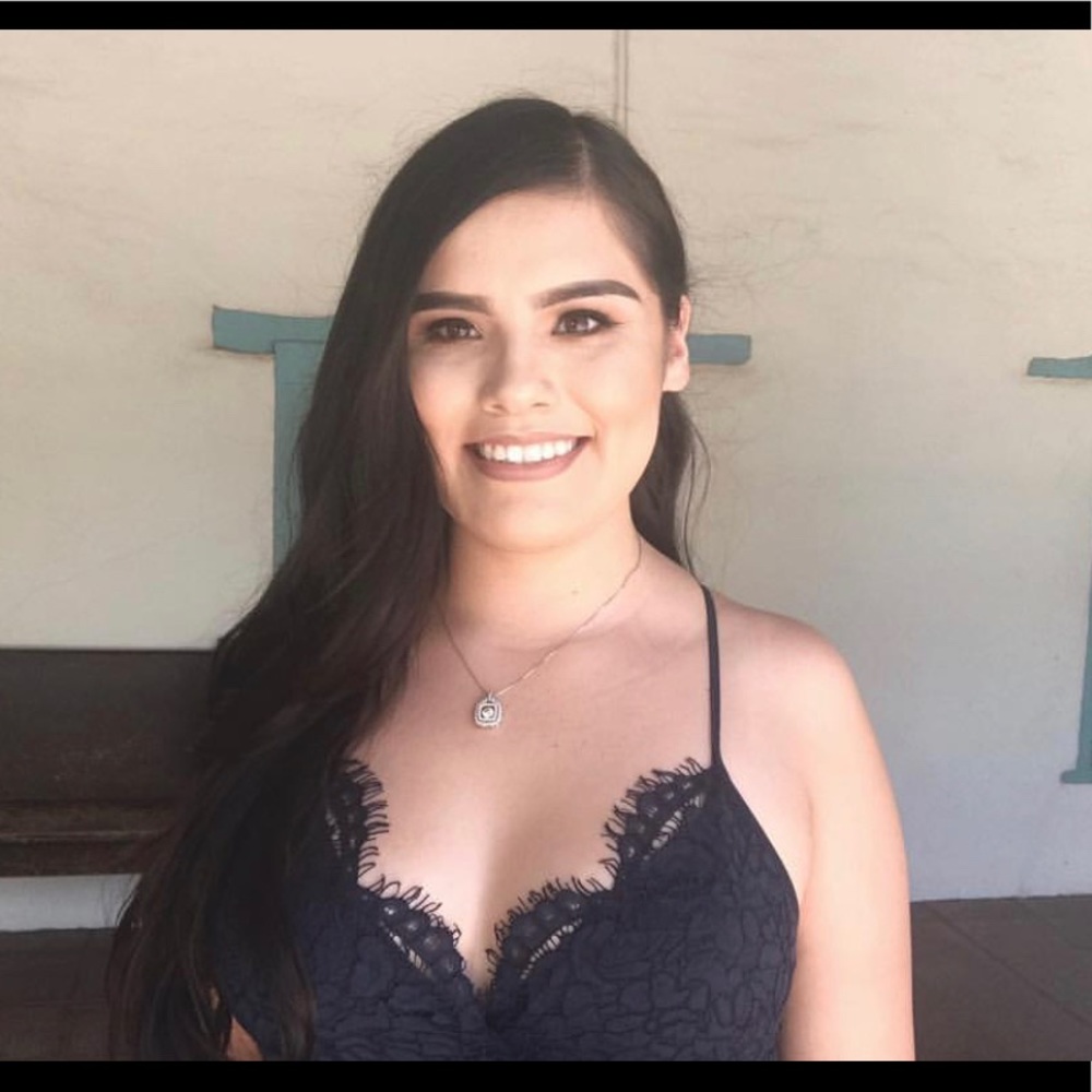 Meet your Posher, Brenda